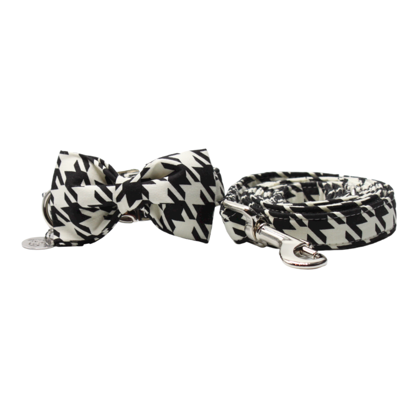 collier laisse chien boucle métal argenté pied de coq noeud papillon noir blanc twiggy